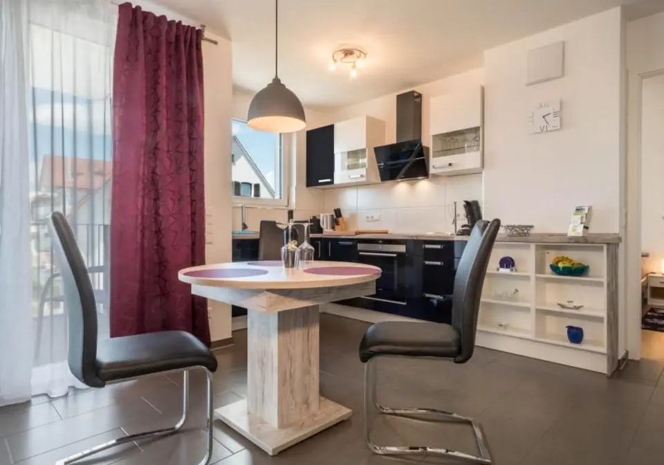 WG-Zimmer mit 58 m² in Friedrichshafen – Bild 4