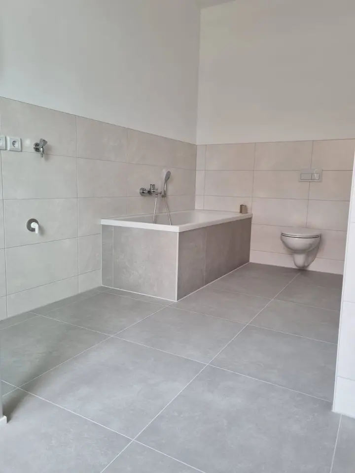 4 Zimmer Wohnung mit 120 m² in Sangerhausen – Bild 5