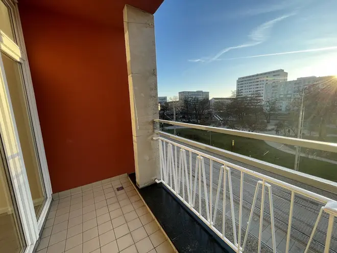3 Zimmer Wohnung mit 81 m² in Dresden – Bild 2