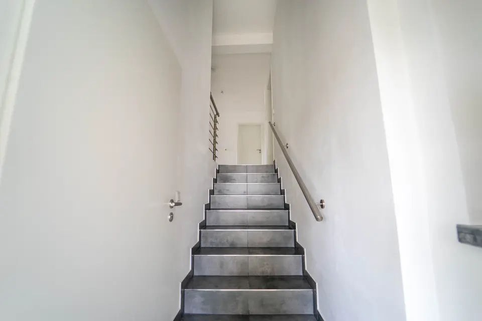 5 Zimmer Wohnung mit 163 m² in Limbach-Oberfrohna – Bild 4
