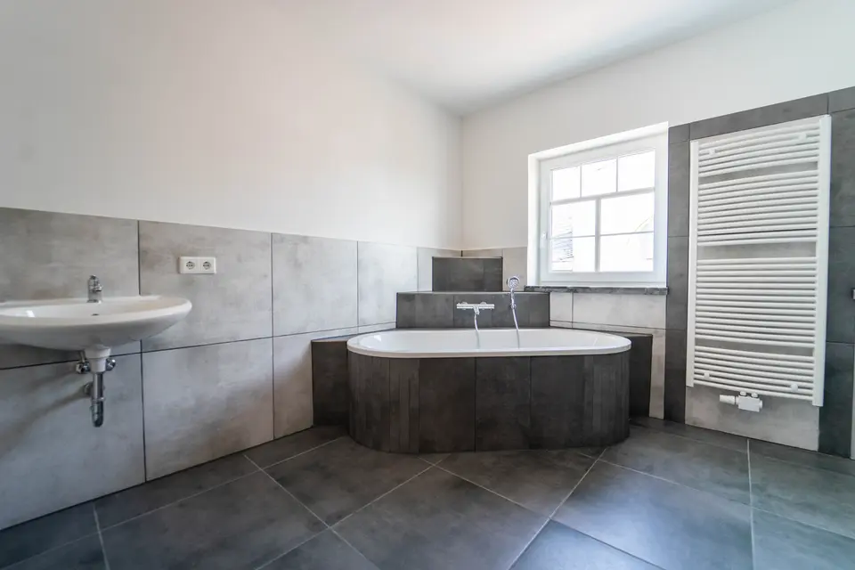 5 Zimmer Wohnung mit 163 m² in Limbach-Oberfrohna – Bild 6