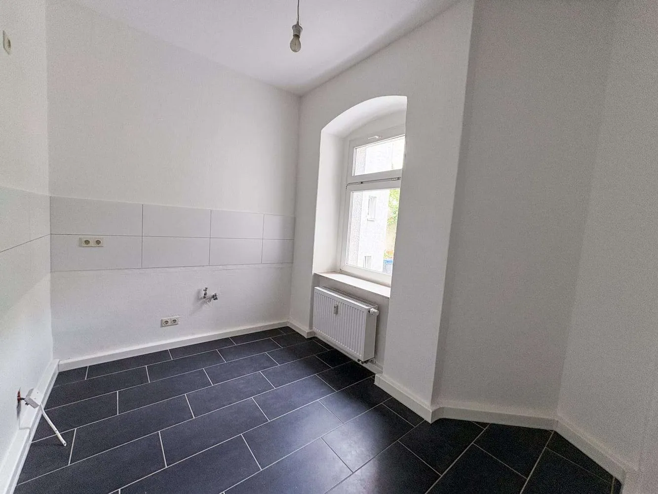 2 Zimmer Wohnung mit 47 m² in Gera – Bild 1