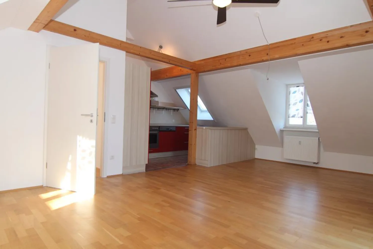 3 Zimmer Wohnung mit 82 m² in Regensburg – Bild 3