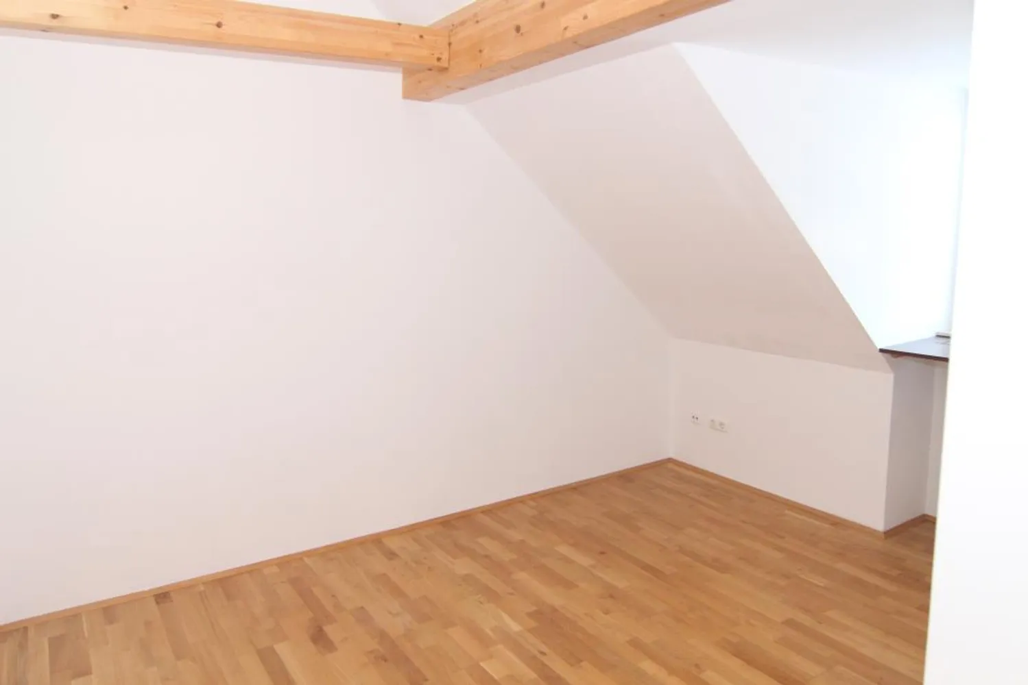 3 Zimmer Wohnung mit 82 m² in Regensburg – Bild 10