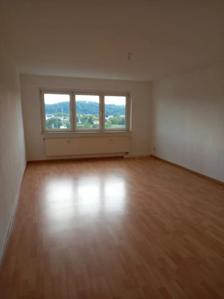 3 Zimmer Wohnung mit 97 m² in Gera – Bild 1