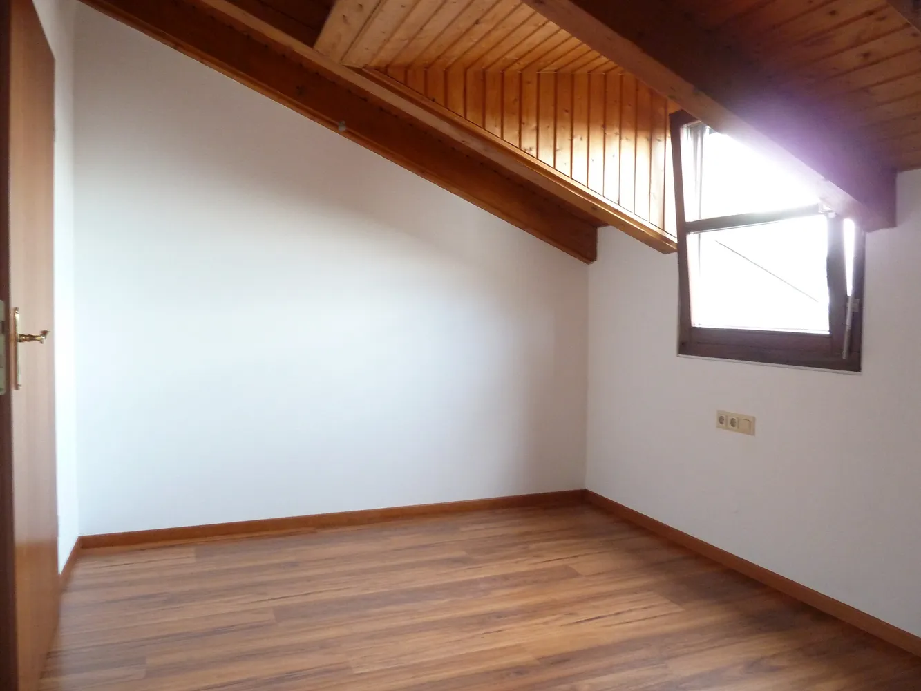 3 Zimmer Wohnung mit 90 m² in Reutlingen – Bild 3