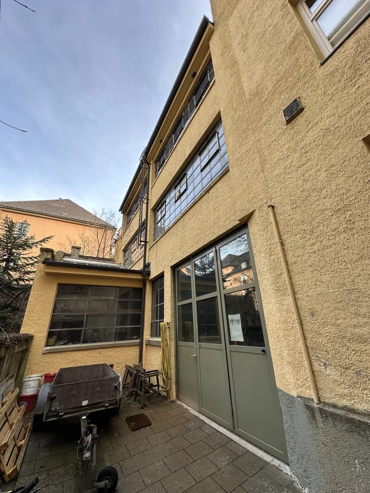3 Zimmer Wohnung mit 109 m² in München – Bild 3