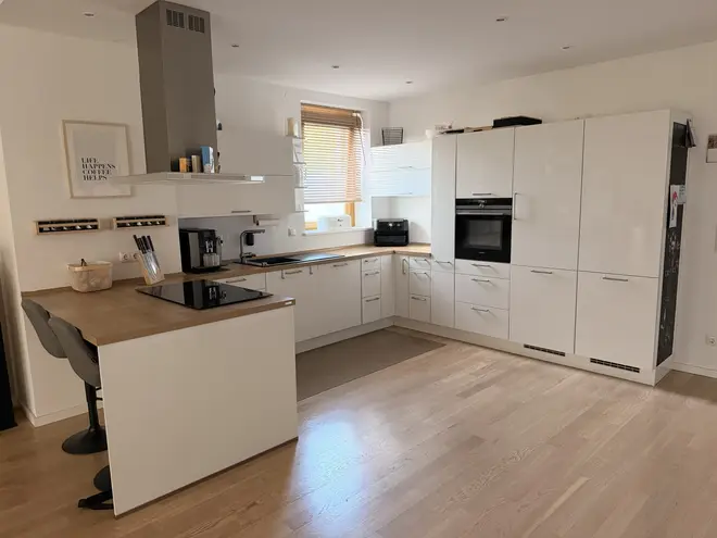 5 Zimmer Wohnung mit 147 m² in Leipzig – Bild 2