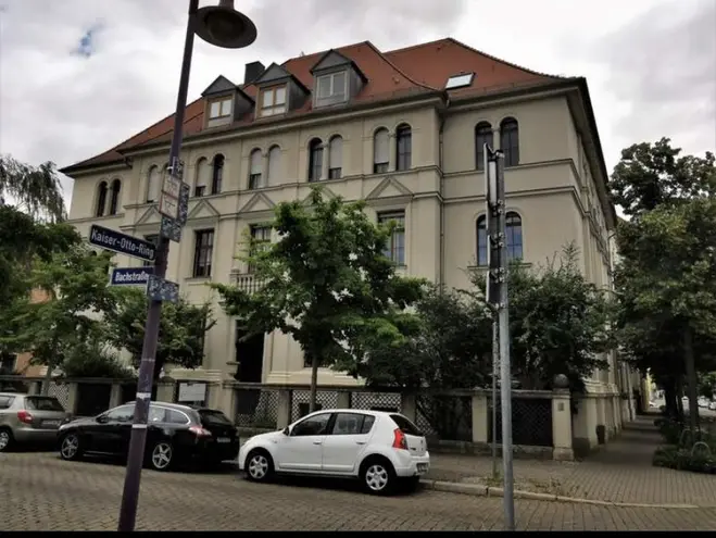3 Zimmer Wohnung mit 95 m² in Magdeburg – Bild 2