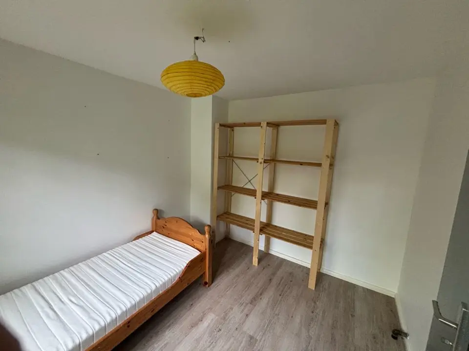 WG-Zimmer mit 9 m² in Neubrandenburg – Bild 2