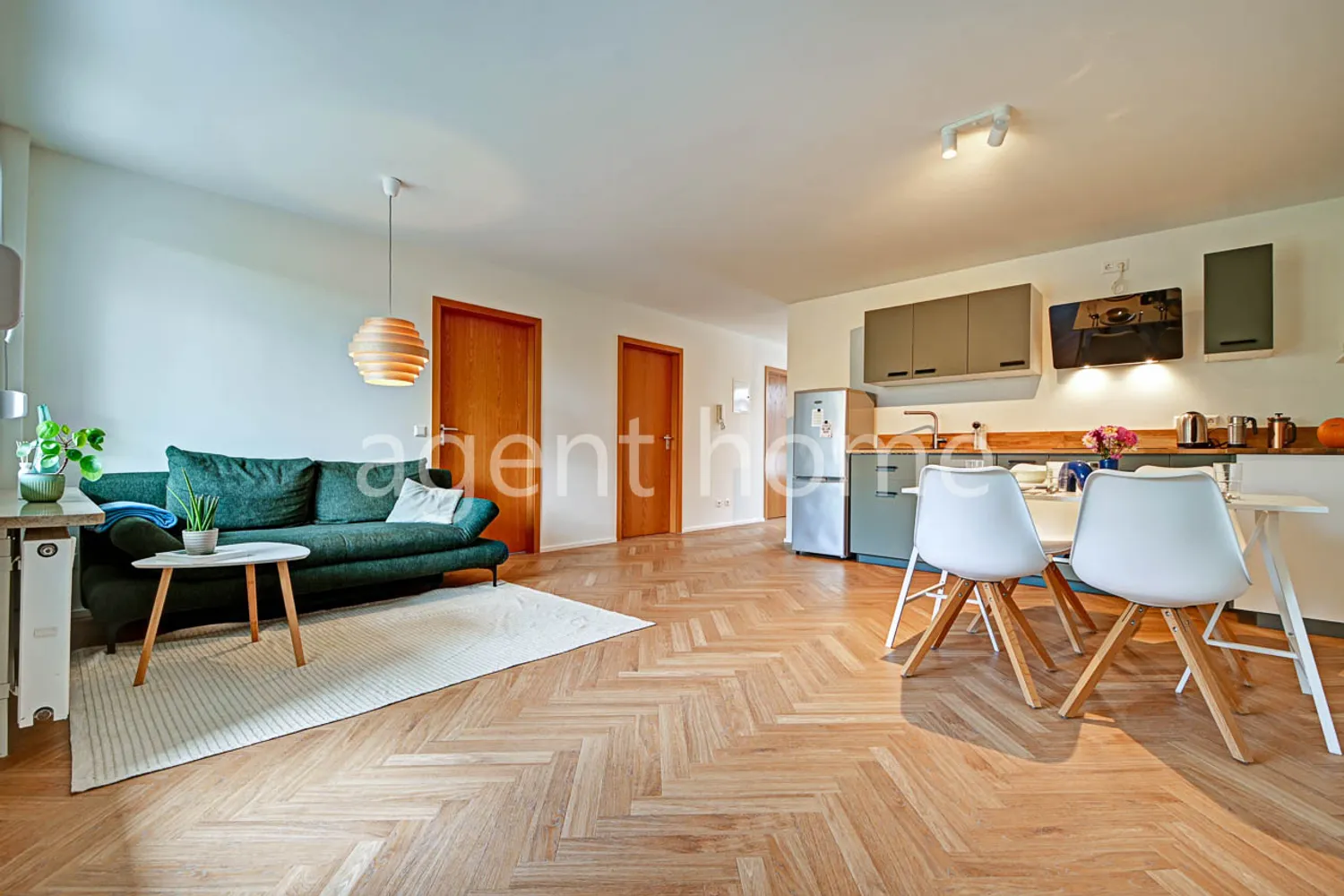 4 Zimmer Wohnung mit 74 m² in Stuttgart – Bild 2
