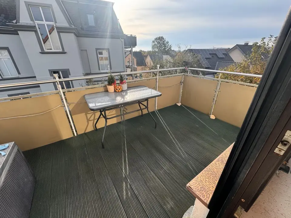 3 Zimmer Wohnung mit 85 m² in Detmold – Bild 3