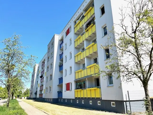 4 Zimmer Wohnung mit 67 m² in Schwerin – Bild 2