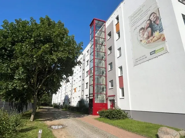 4 Zimmer Wohnung mit 67 m² in Schwerin – Bild 8