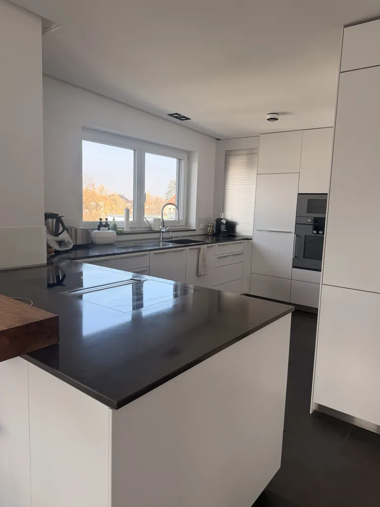 4 Zimmer Wohnung mit 150 m² in Reutlingen – Bild 2