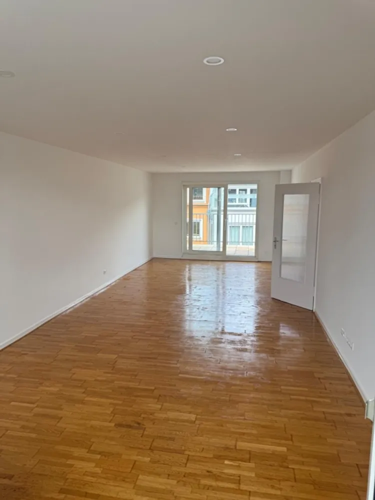 2 Zimmer Wohnung mit 80 m² in Düsseldorf – Bild 6