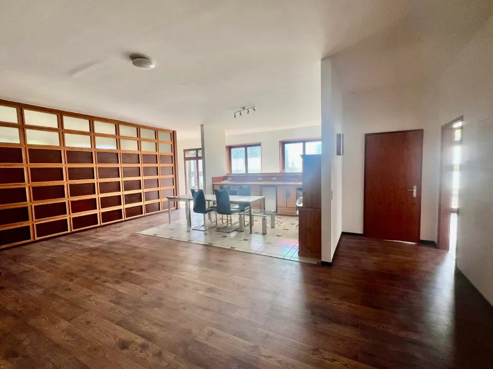 5 Zimmer Wohnung mit 202 m² in Cottbus – Bild 9