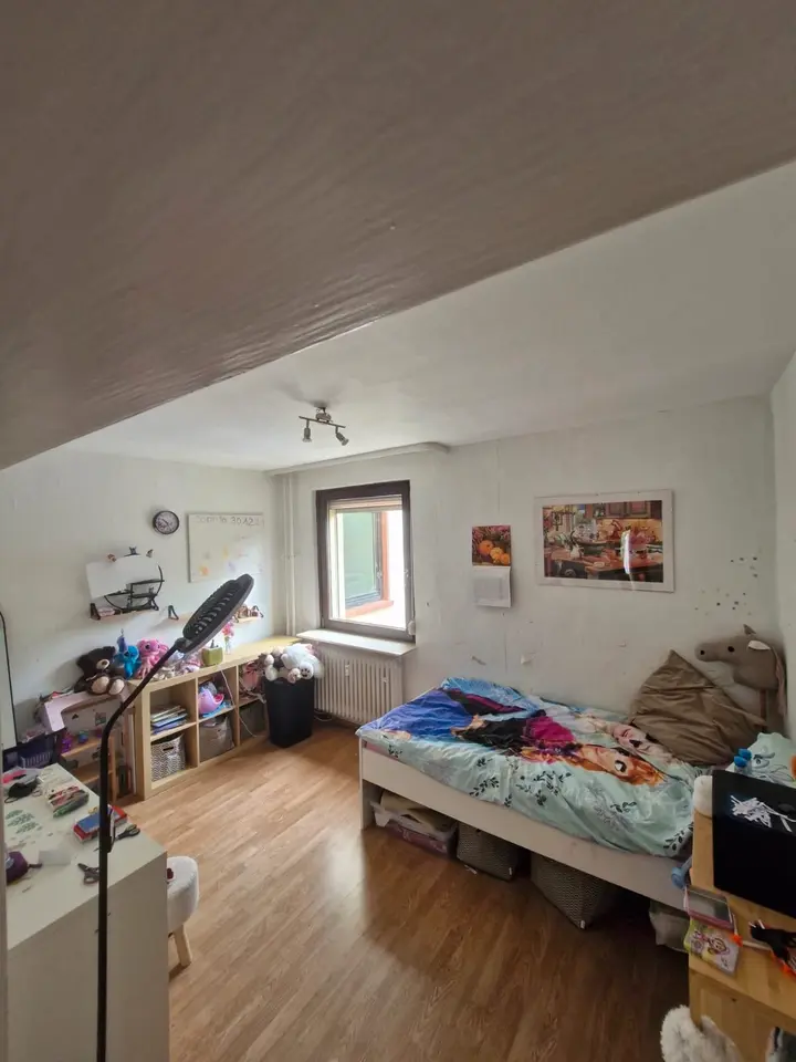 4 Zimmer Wohnung mit 120 m² in Michelstadt – Bild 3