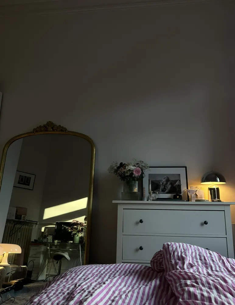 7 Zimmer Wohnung mit 180 m² in Stuttgart – Bild 2