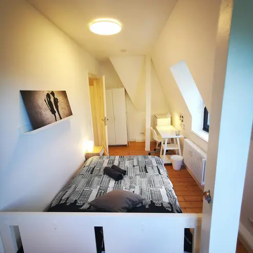 WG-Zimmer mit 15 m² in Bonn – Bild 1