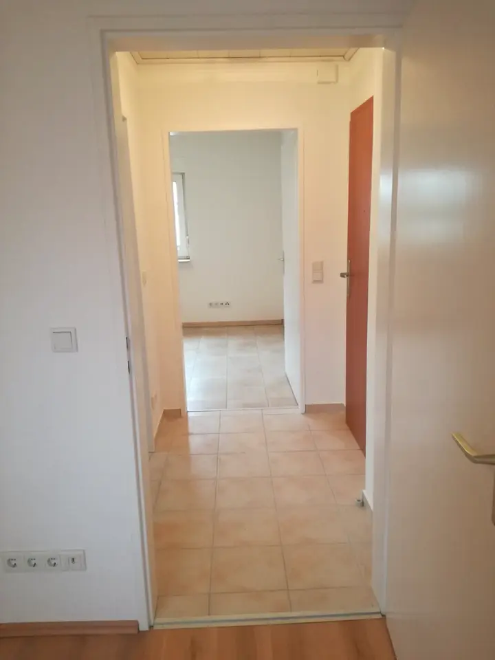 2 Zimmer Wohnung mit 35 m² in Rüsselsheim am Main – Bild 4
