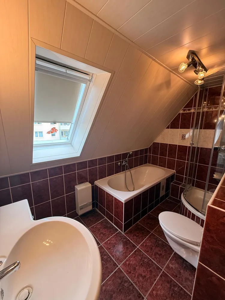 5 Zimmer Wohnung mit 118 m² in Neubrandenburg – Bild 4