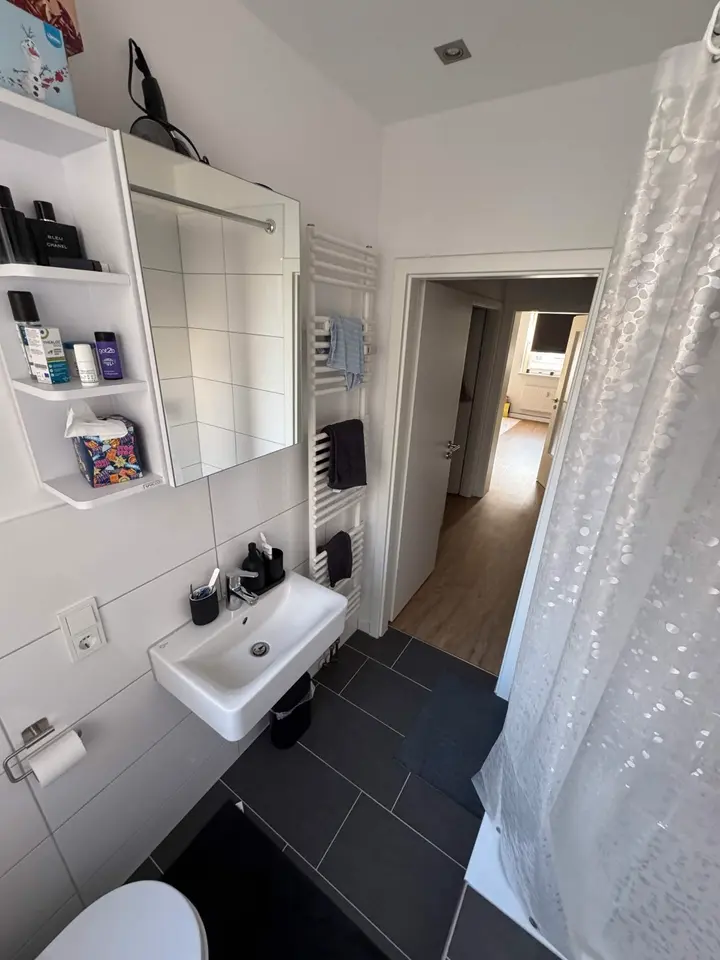2 Zimmer Wohnung mit 45 m² in Düsseldorf – Bild 6