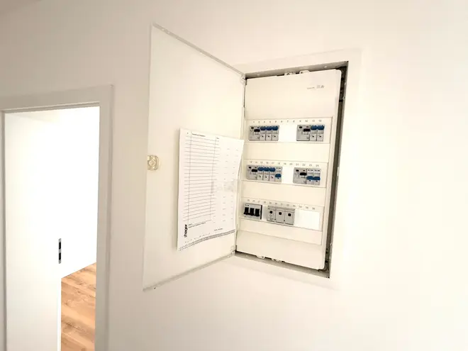 35 Zimmer Haus mit 598 m² in Neumünster – Bild 6