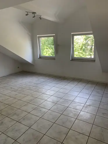 2 Zimmer Wohnung mit 63 m² in Duisburg – Bild 11