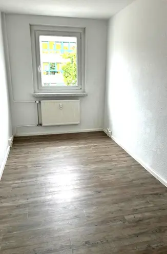 4 Zimmer Wohnung mit 72 m² in Halle (Saale) – Bild 7