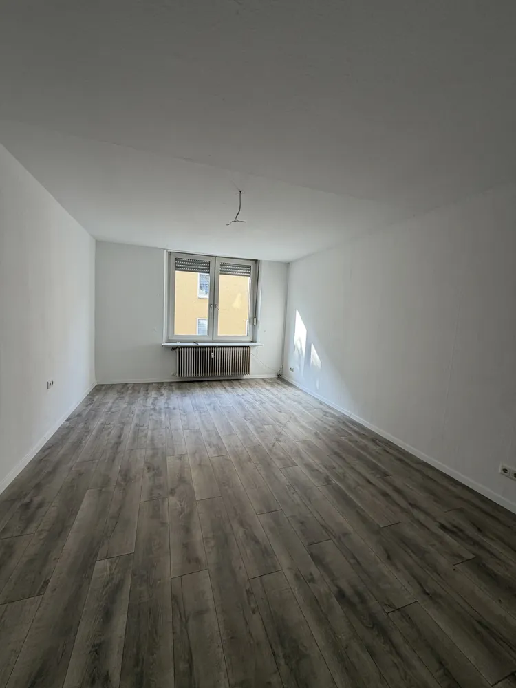 4 Zimmer Wohnung mit 120 m² in Solingen – Bild 3