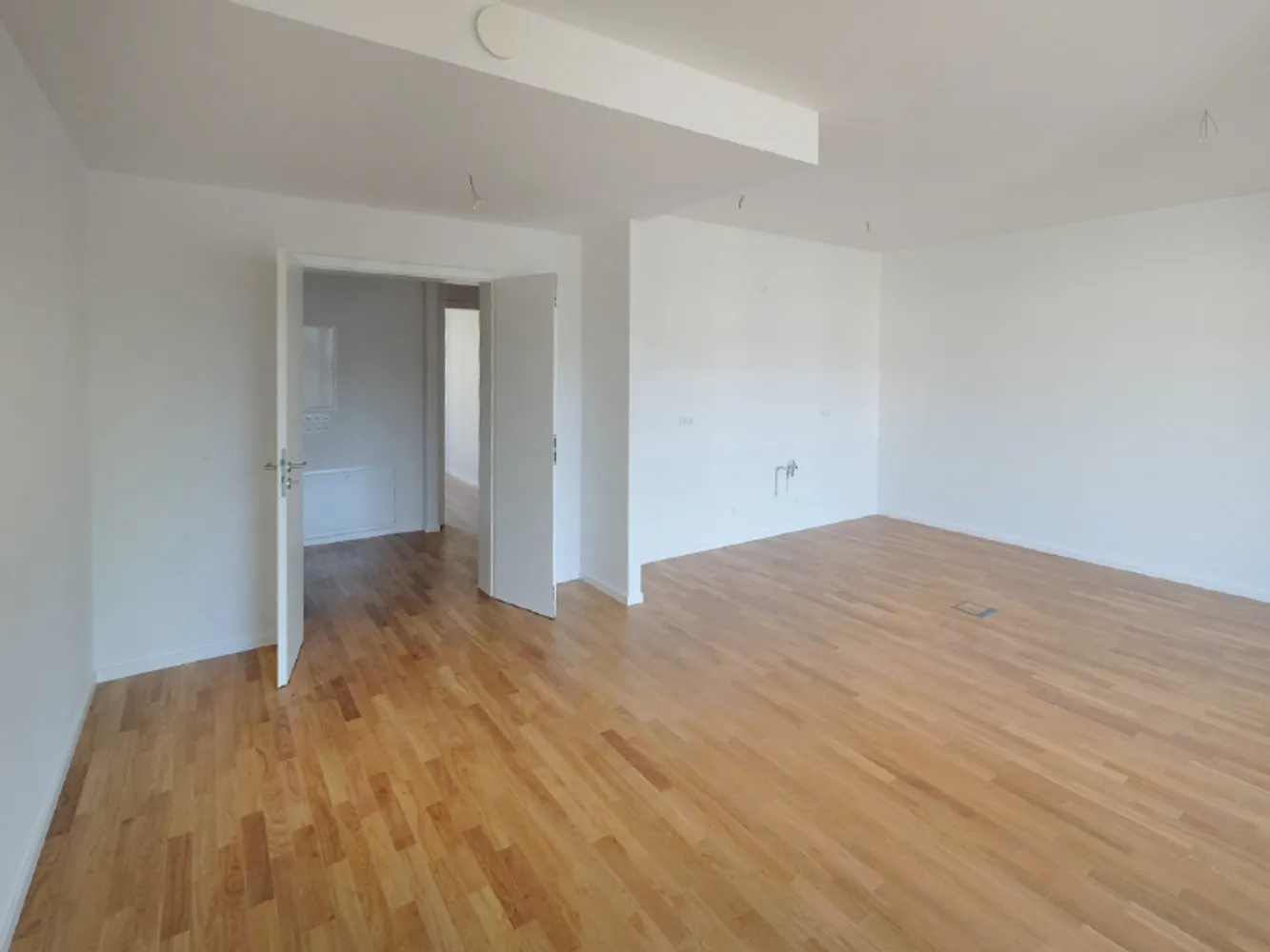 4 Zimmer Wohnung mit 103 m² in Dresden – Bild 1