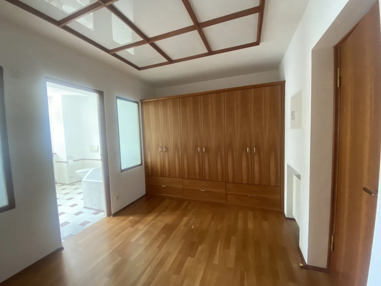 4 Zimmer Wohnung mit 190 m² in Landshut – Bild 6