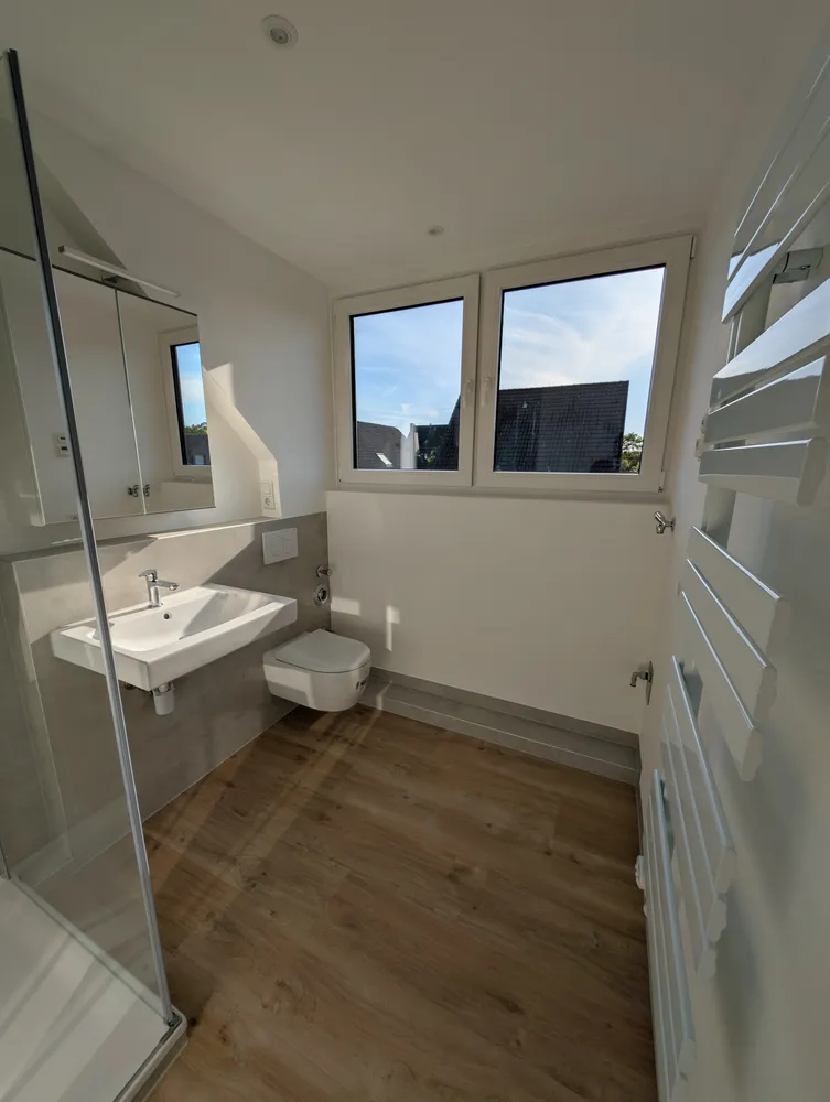 2 Zimmer Wohnung mit 92 m² in Krefeld – Bild 2