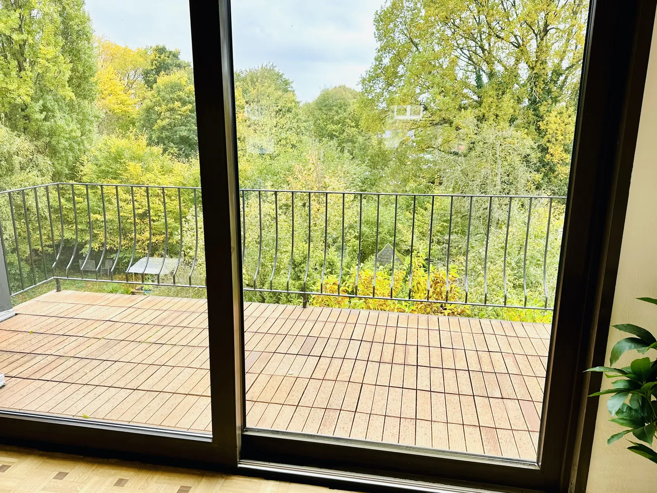7 Zimmer Wohnung mit 187 m² in Bottrop – Bild 2