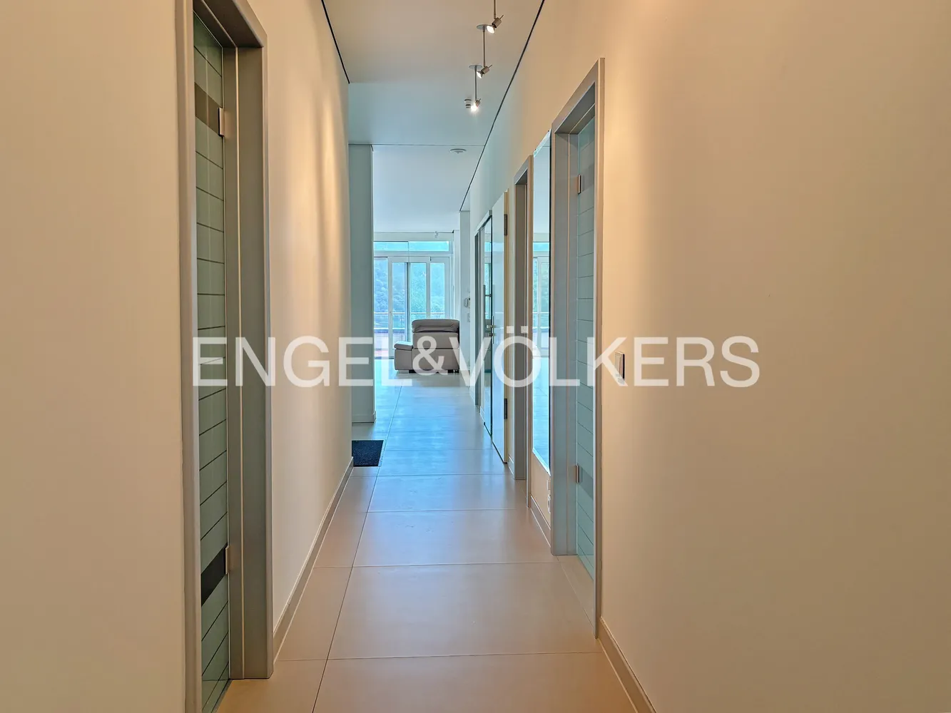 4 Zimmer Wohnung mit 196 m² in Heidelberg – Bild 8