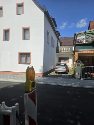 13 Zimmer Haus mit 450 m² in Nürnberg – Bild 2