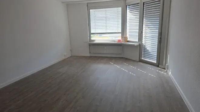 3 Zimmer Wohnung mit 76 m² in Wiesbaden – Bild 3