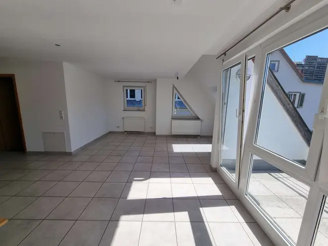 2 Zimmer Wohnung mit 78 m² in Stuttgart – Bild 4