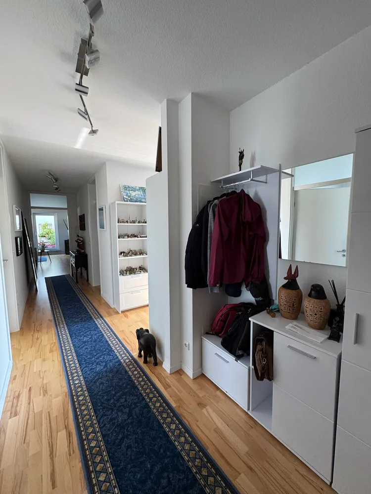 3 Zimmer Wohnung mit 127 m² in Frankfurt am Main – Bild 3