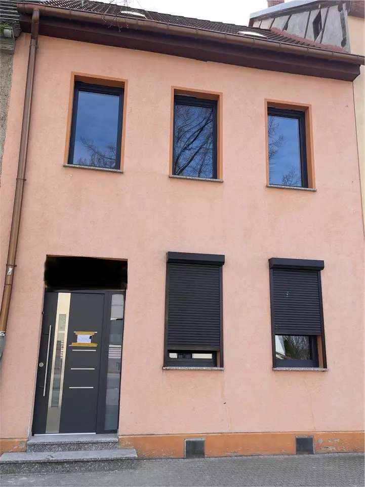 4 Zimmer Haus mit 90 m² in Dessau-Roßlau – Bild 1