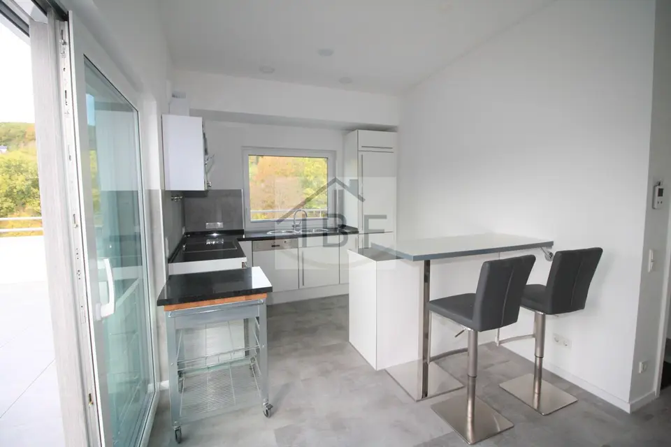 4 Zimmer Wohnung mit 150 m² in Siegen – Bild 9