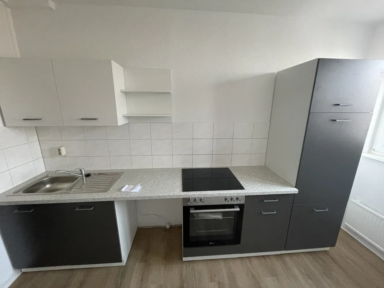 4 Zimmer Wohnung mit 85 m² in Rostock – Bild 1