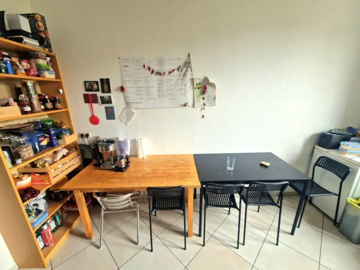 WG-Zimmer mit 17 m² in Karlsruhe – Bild 3