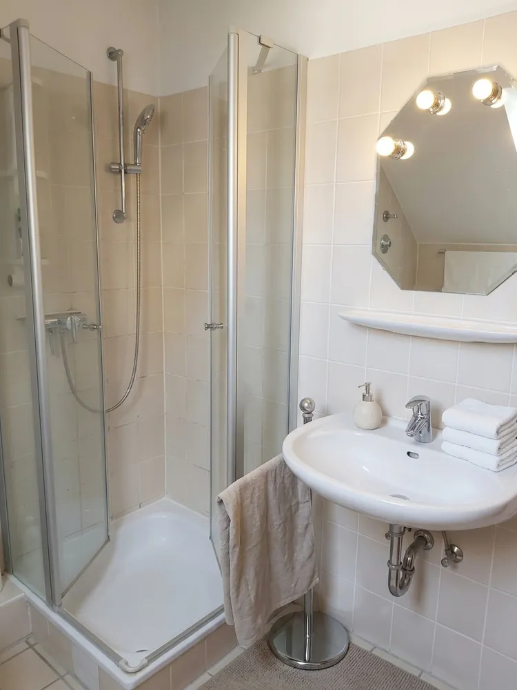 1 Zimmer Wohnung mit 72 m² in Wiesbaden – Bild 7