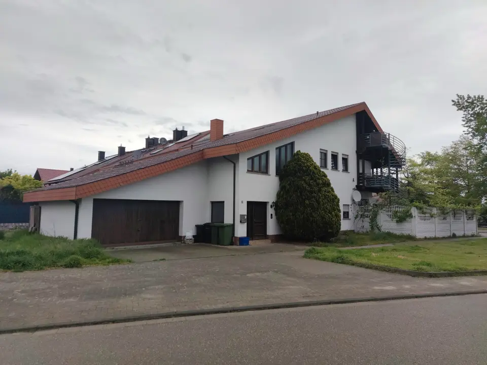 2 Zimmer Wohnung mit 85 m² in Hockenheim – Bild 3
