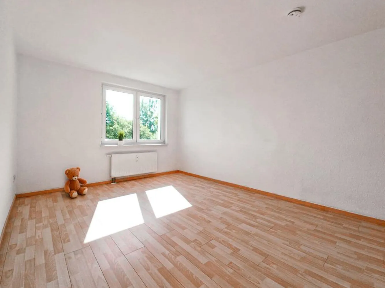 2 Zimmer Wohnung mit 60 m² in Zwickau – Bild 8