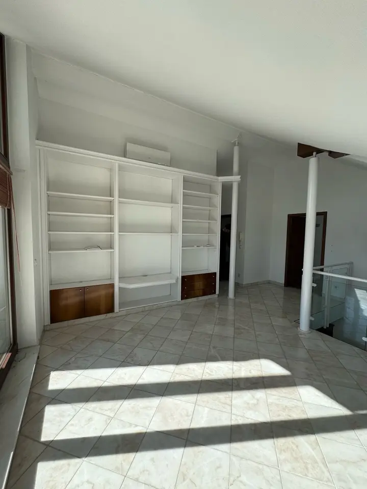6 Zimmer Wohnung mit 182 m² in Dietzenbach – Bild 8