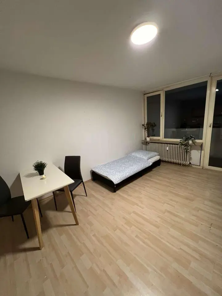 WG-Zimmer mit 30 m² in Erlangen – Bild 6