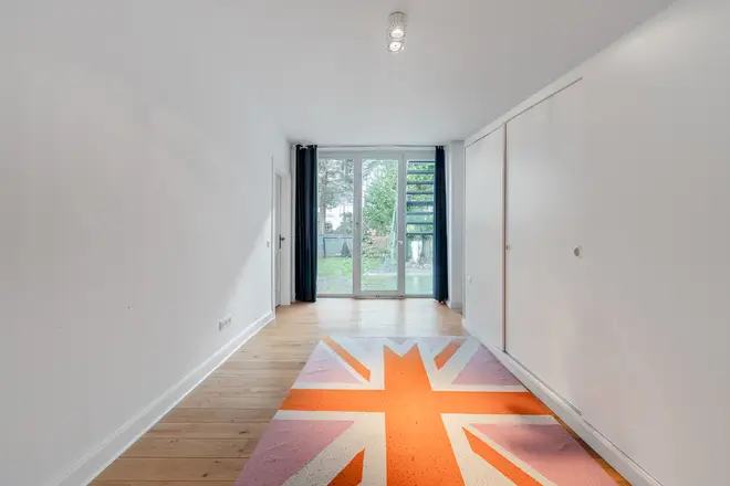 9 Zimmer Haus mit 313 m² in Düsseldorf – Bild 12